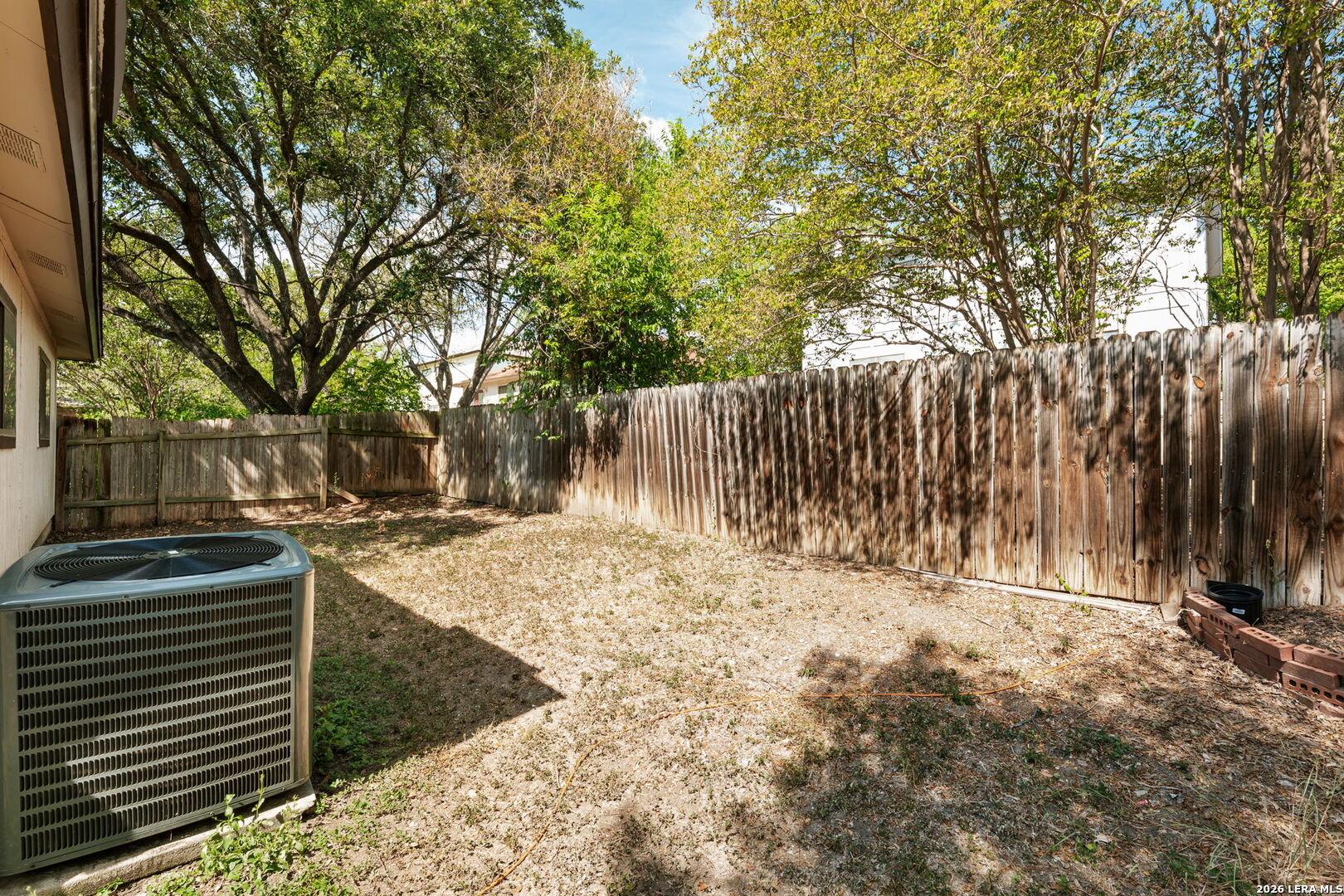816 Meadow Stone, Converse, TX 78109