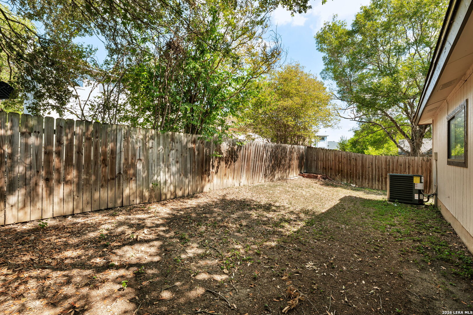 816 Meadow Stone, Converse, TX 78109