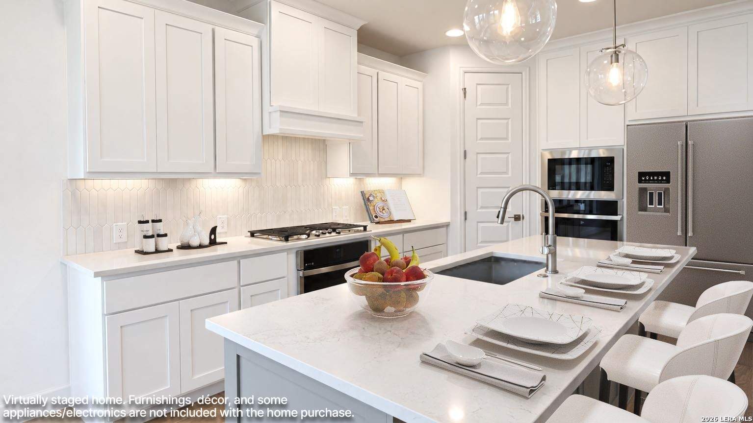 661 Borchers Blvd, photo 6