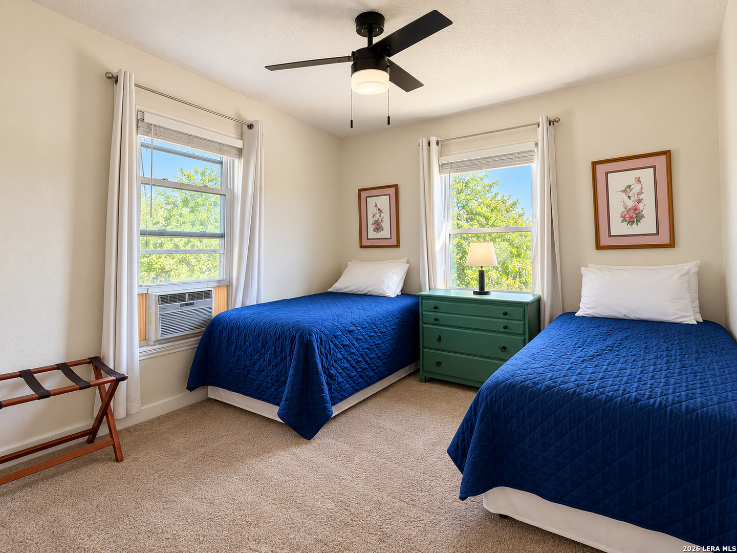 1448 W SUMMIT AVE, San Antonio, TX 78201