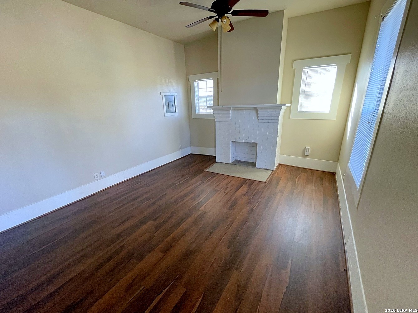 102 BAILEY AVE, San Antonio, TX 78210