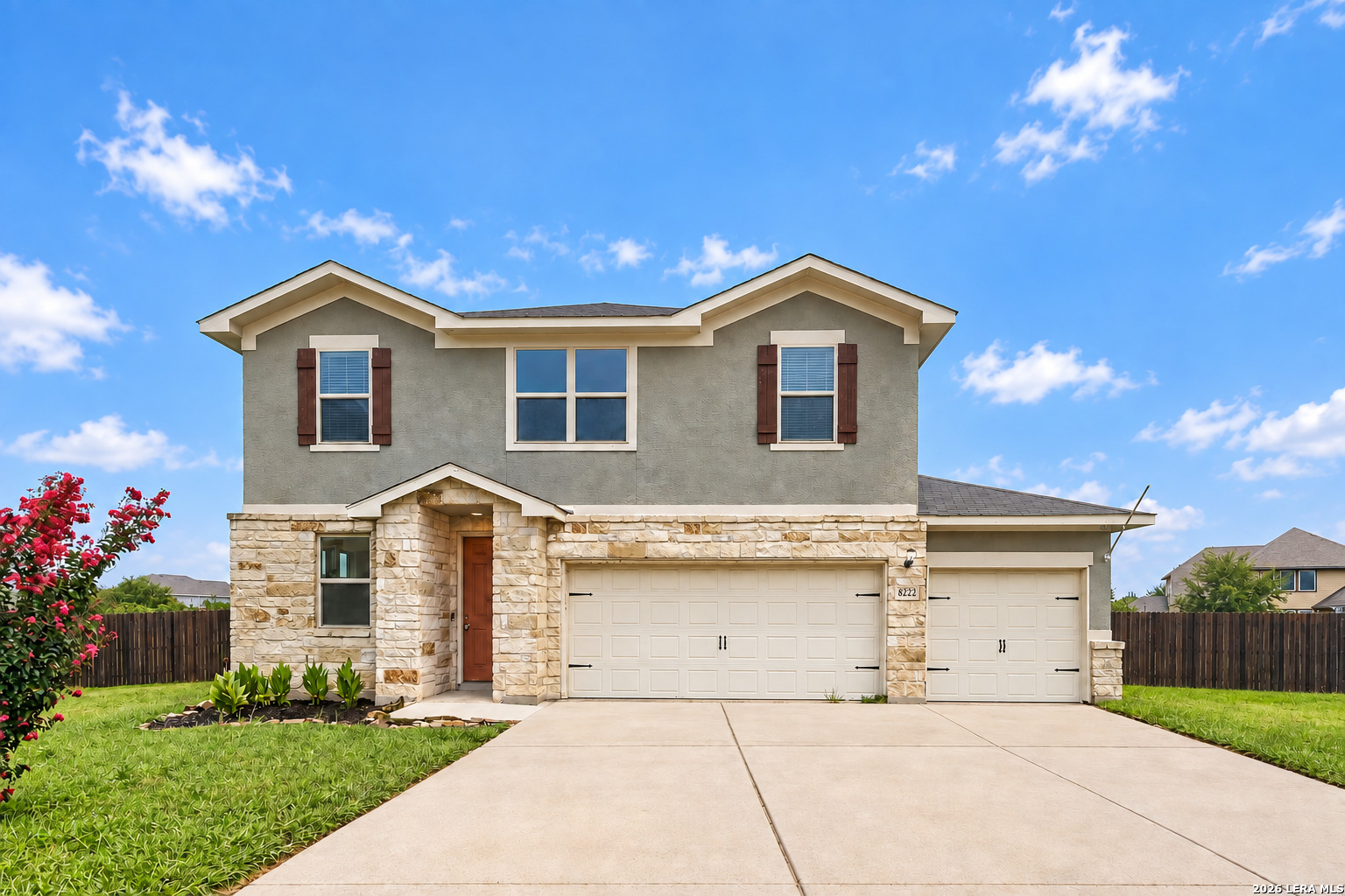 Property photo for 8222 Cactus Bend Dr, San Antonio, TX