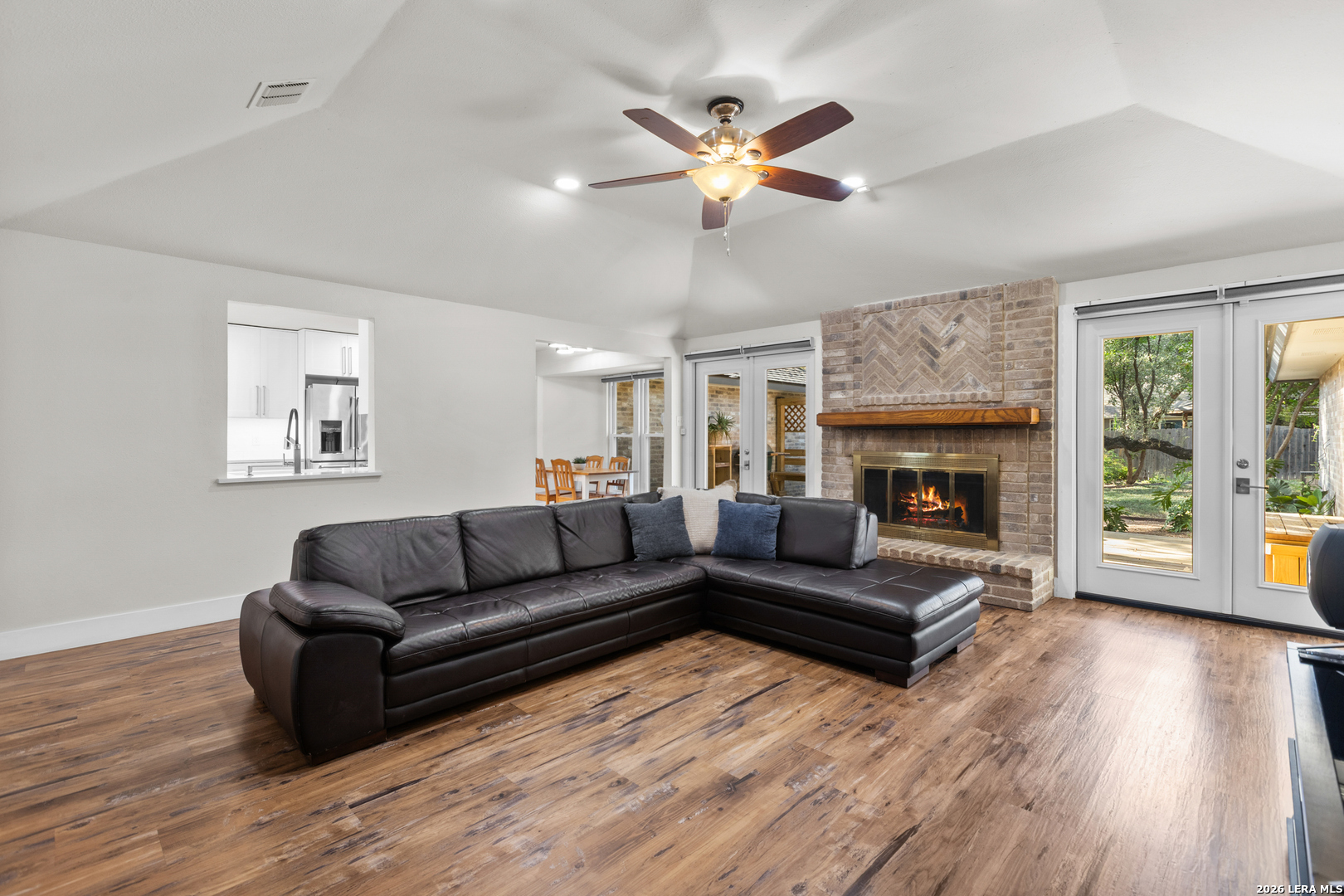 13427 LA VISTA DR, San Antonio, TX 78216