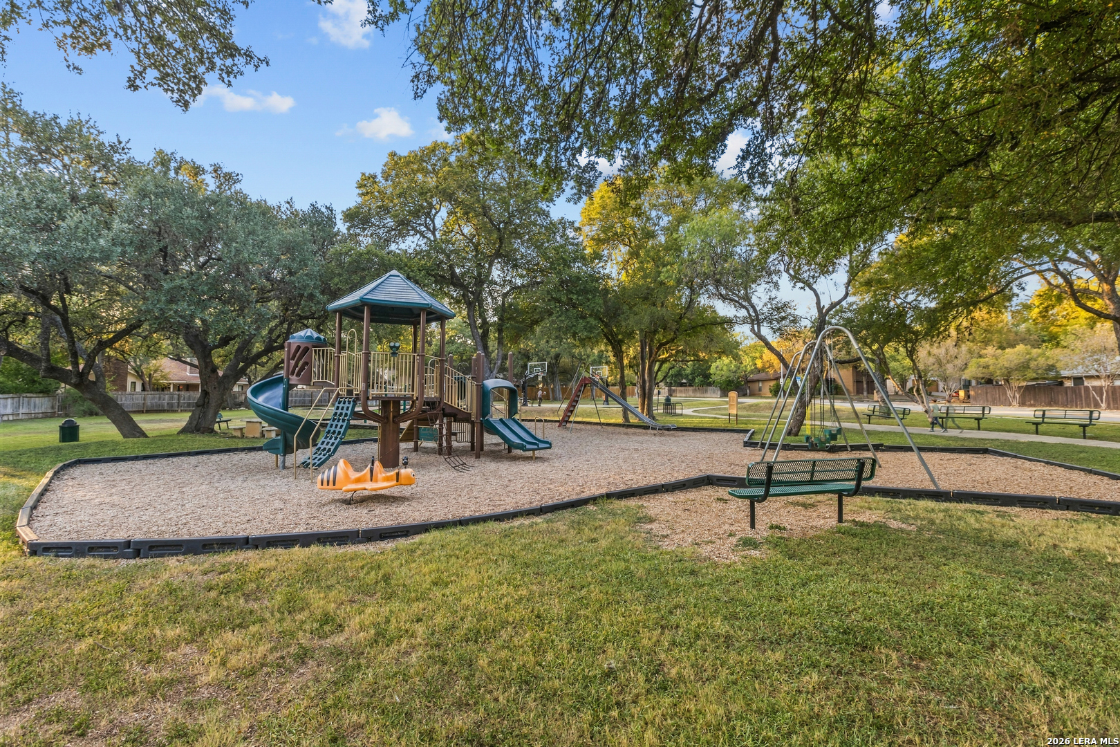 13427 LA VISTA DR, San Antonio, TX 78216