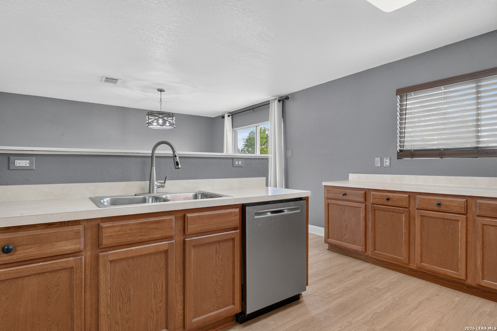 209 Gatewood Falls, photo 7
