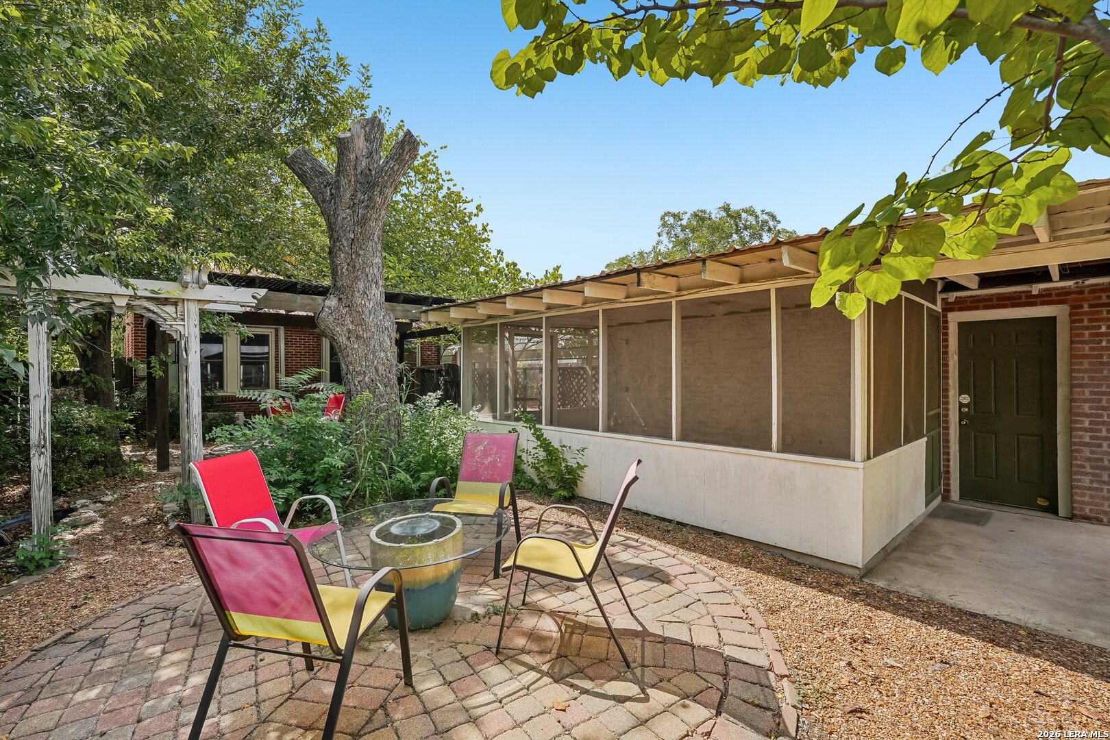 412 ELM ST, Kerrville, TX 78028