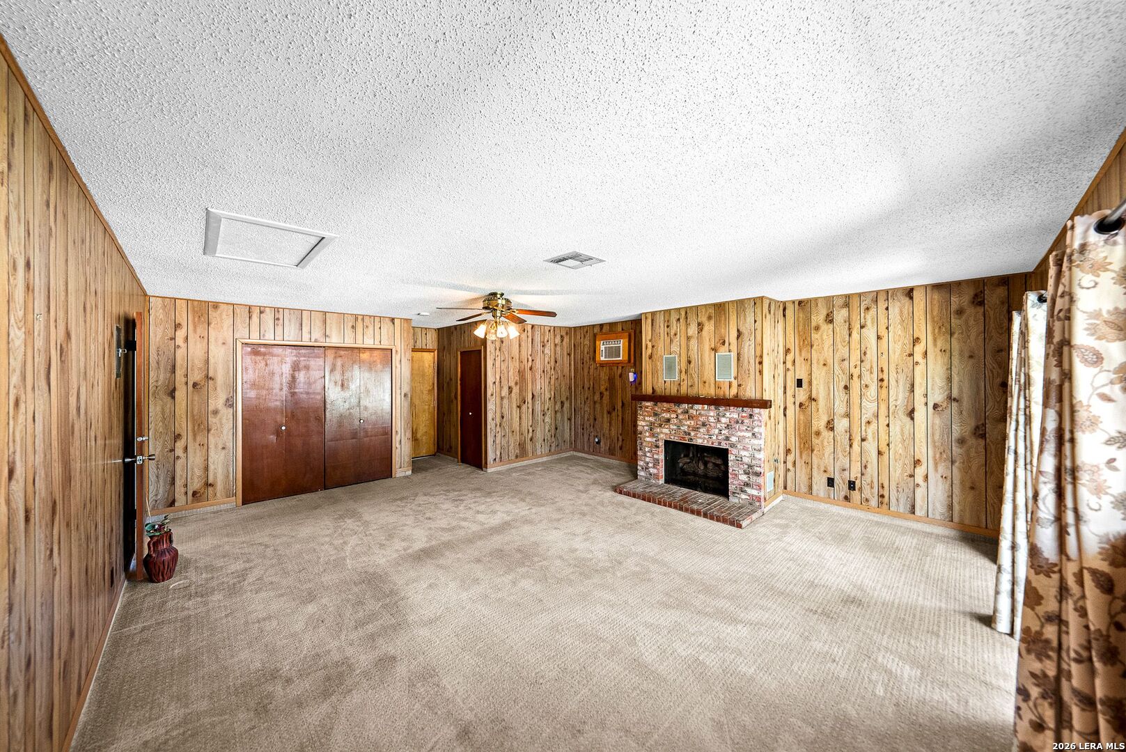 9446 Shields Dr, San Antonio, TX 78245