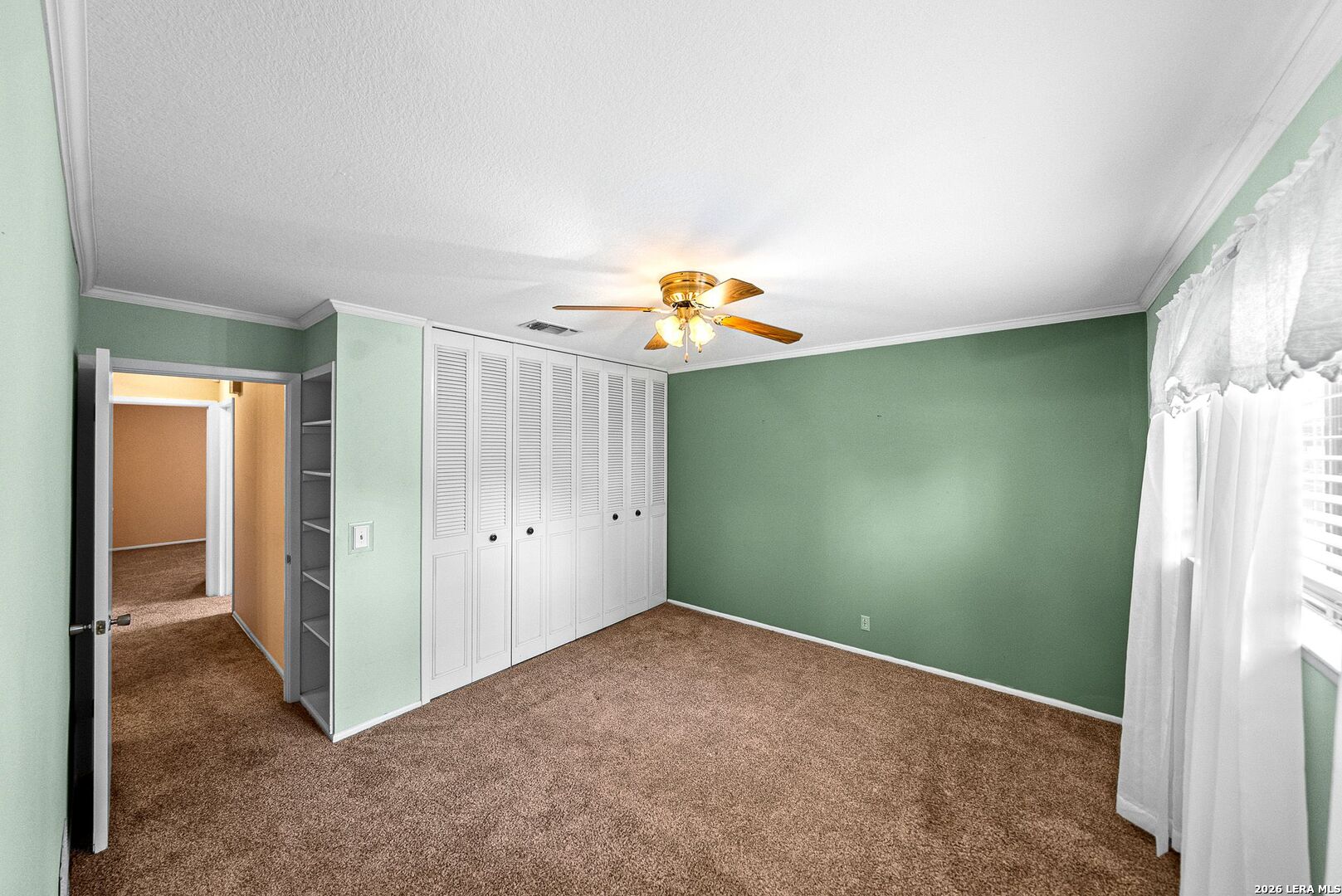9446 Shields Dr, San Antonio, TX 78245
