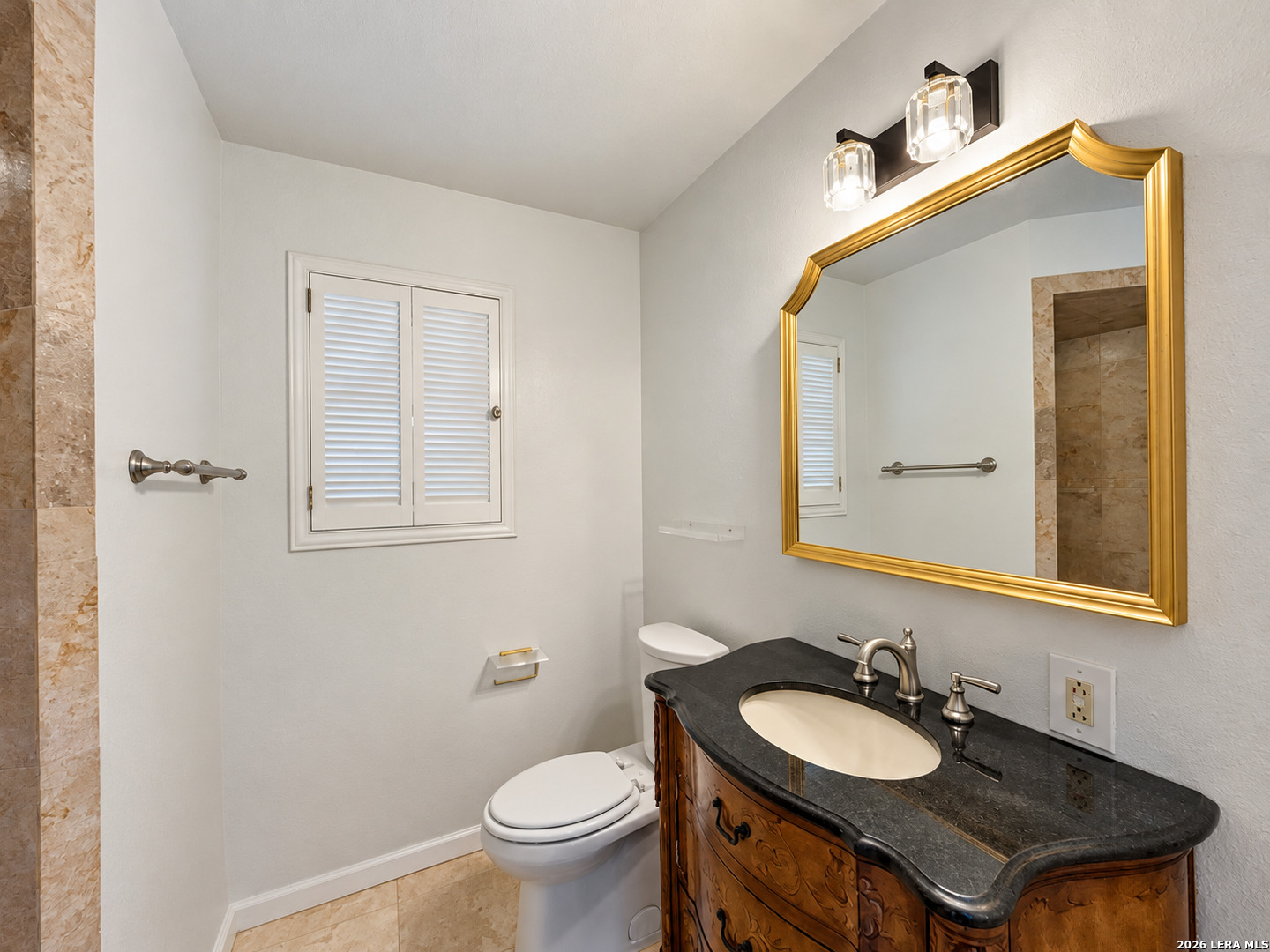 202 Donella Dr, Hollywoodpark, TX 78232