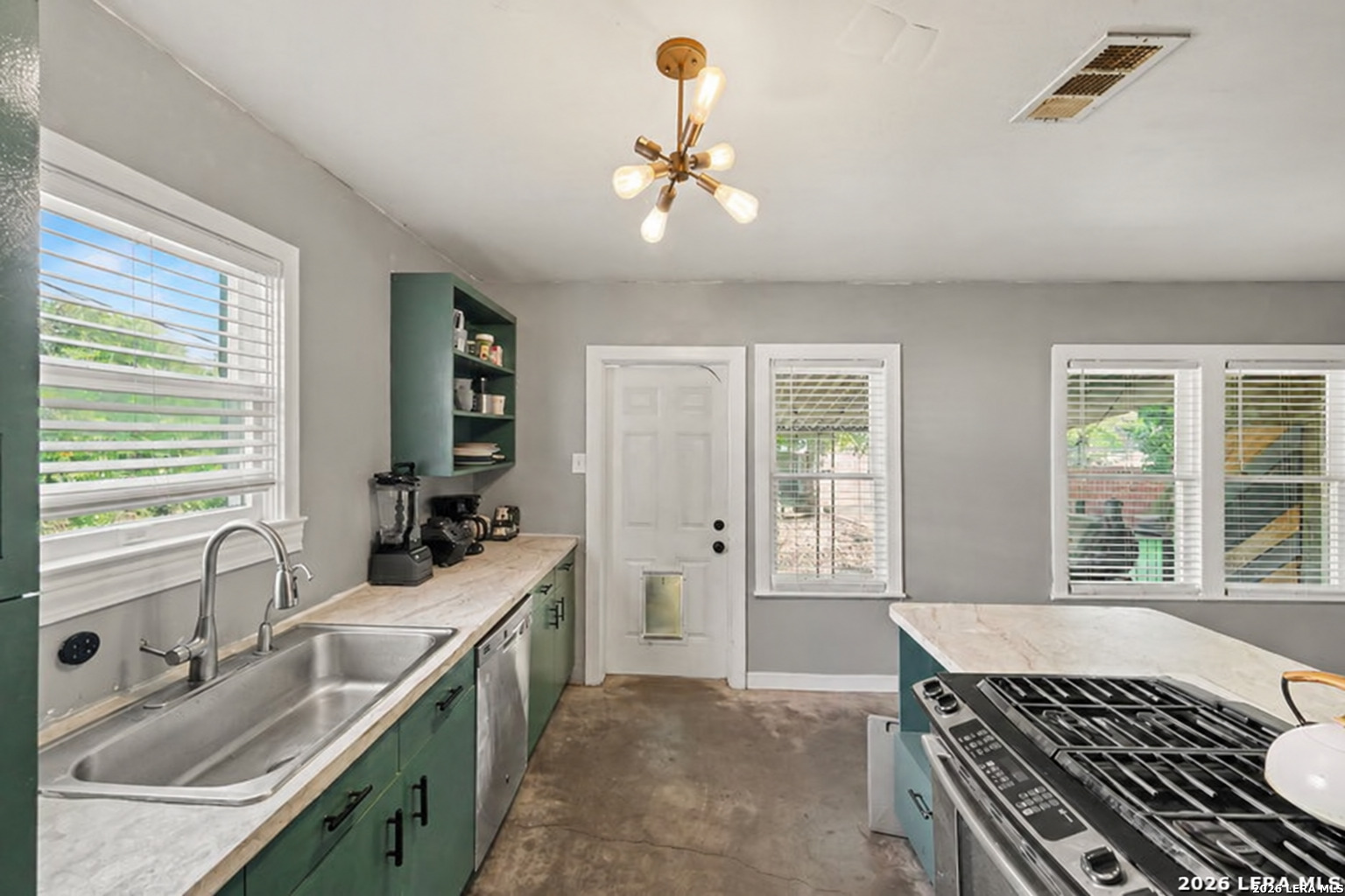 109 THORAIN BLVD, San Antonio, TX 78212