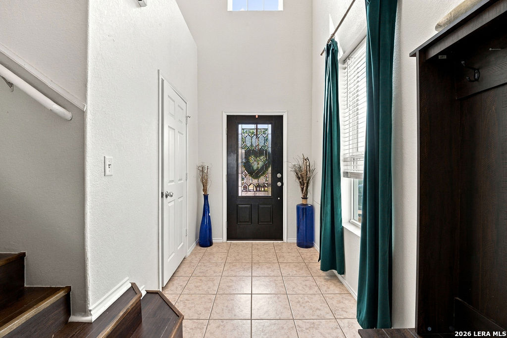 Entry/Foyer