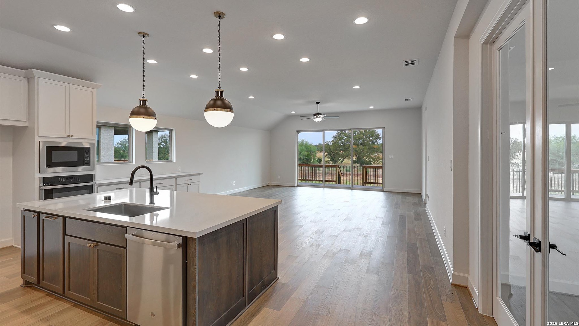 208 Mountain Oak, photo 9
