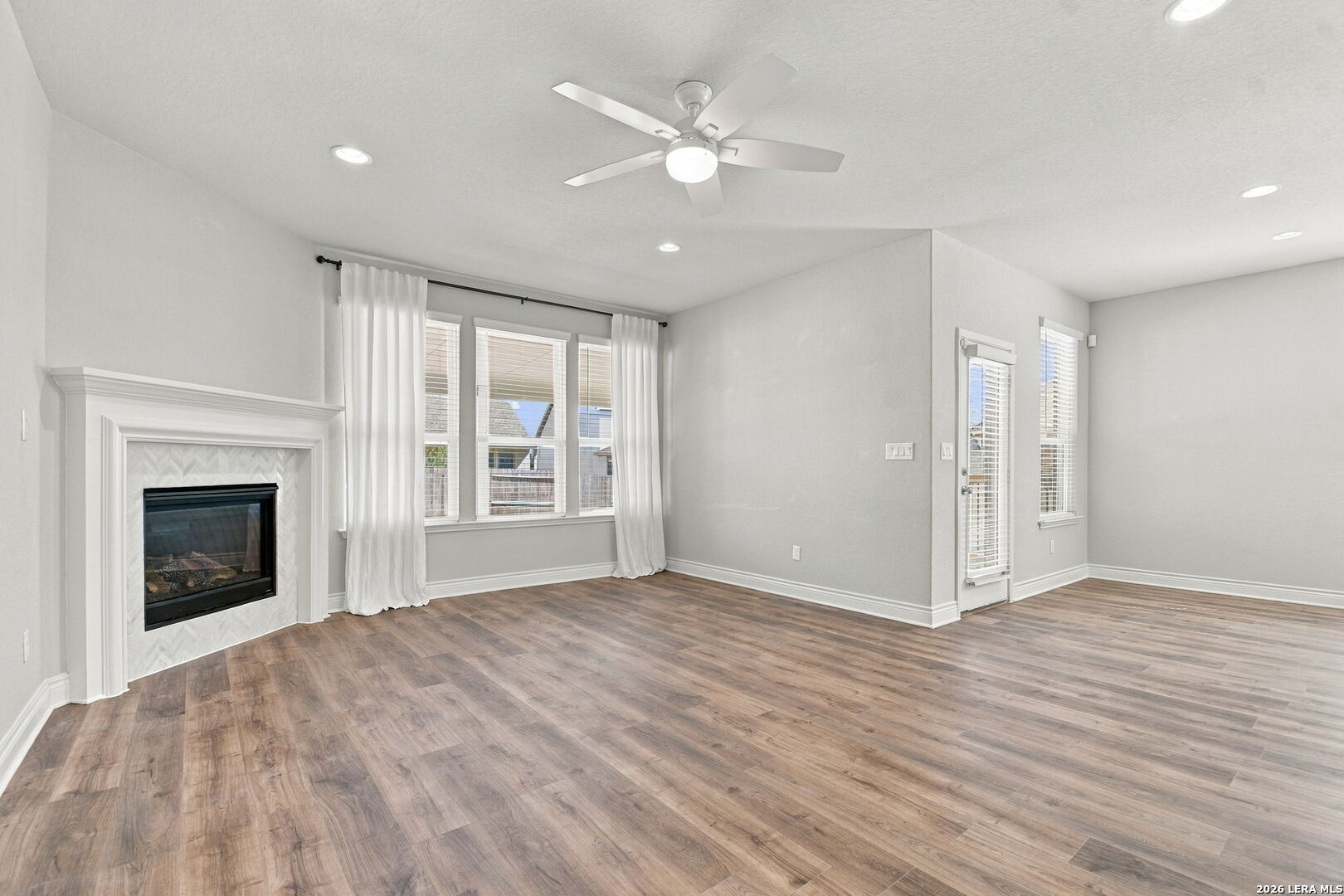 1st Living Area