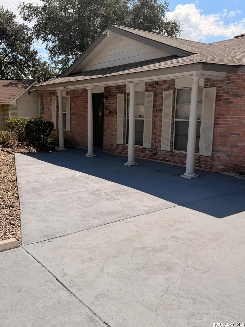 Property photo for 6700 YELLOW ROSE ST, San Antonio, TX