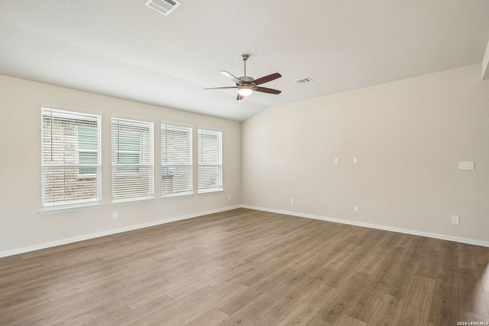 5807 Broken Rock, San Antonio, TX 78253
