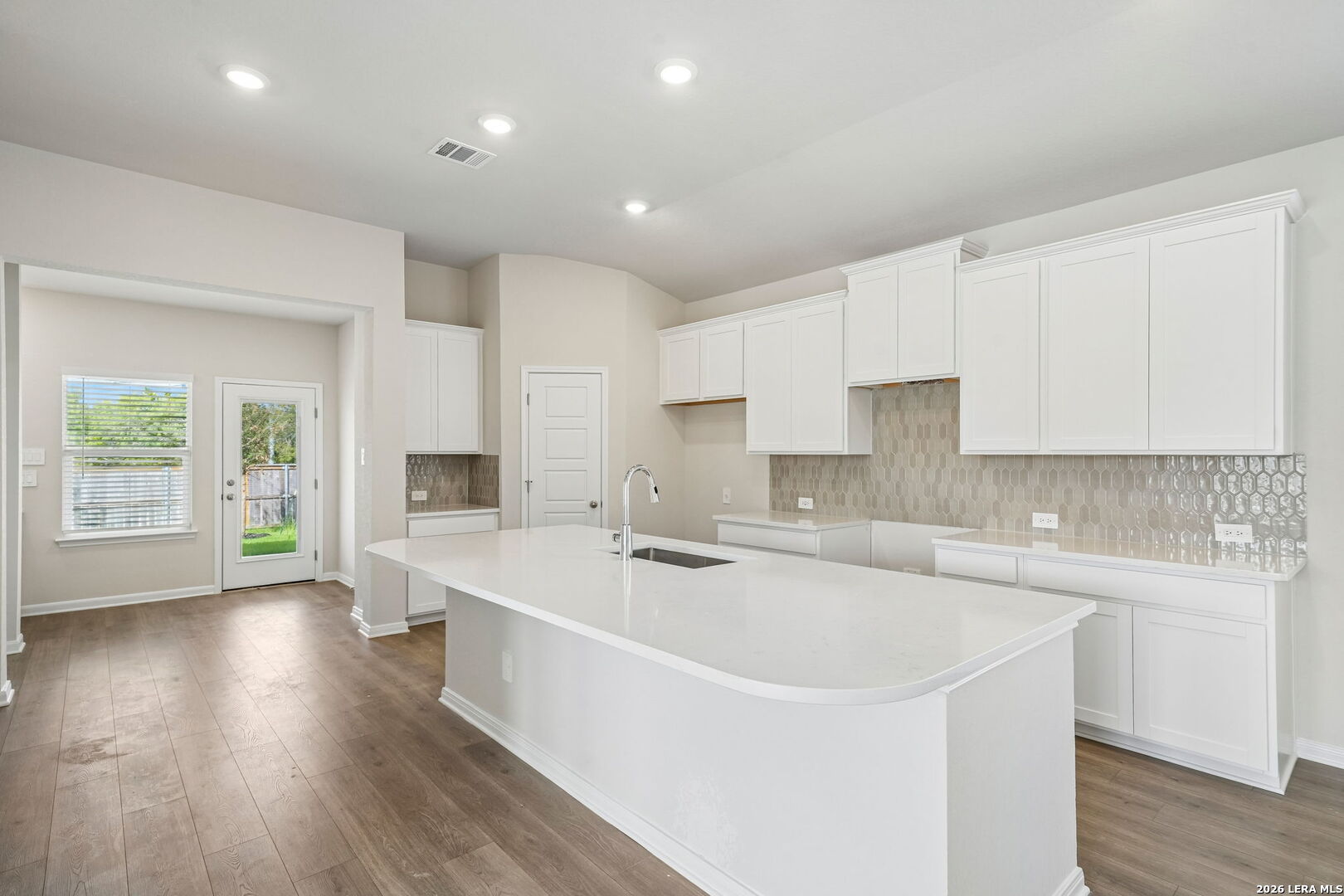 5807 Broken Rock, San Antonio, TX 78253