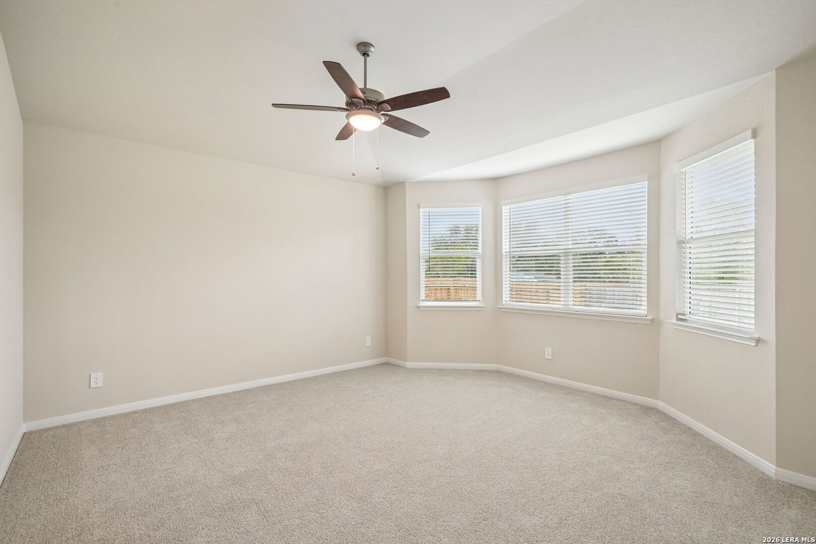 5807 Broken Rock, San Antonio, TX 78253