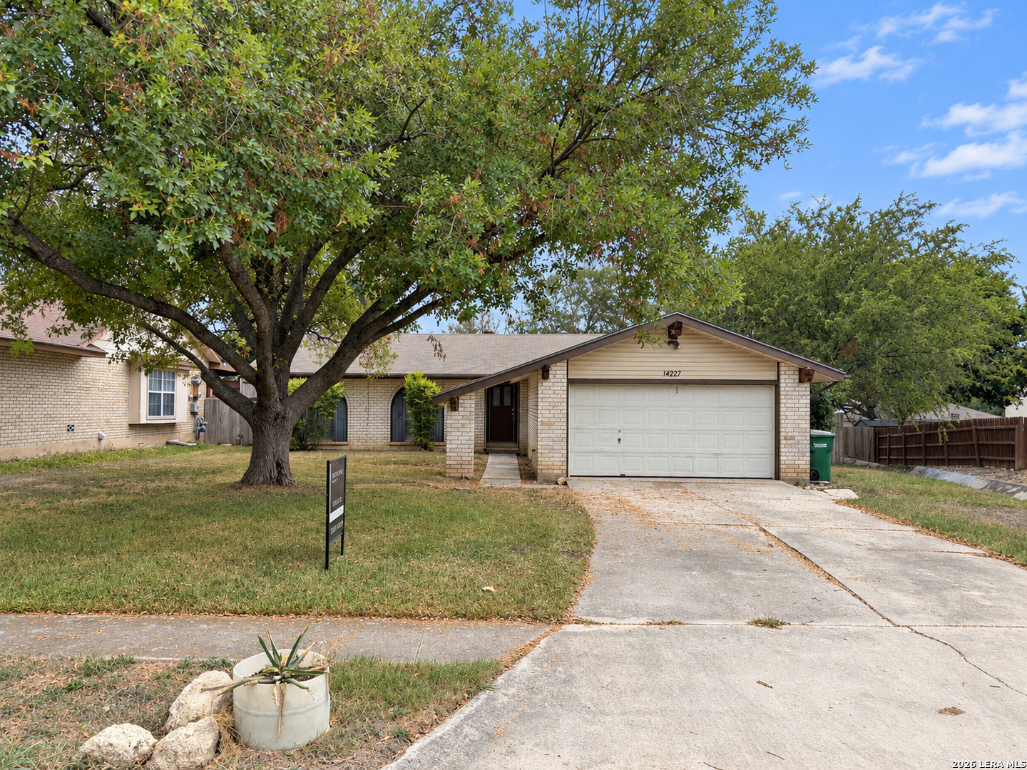 Property photo for 14227 RIDGE MEADOW DR, San Antonio, TX