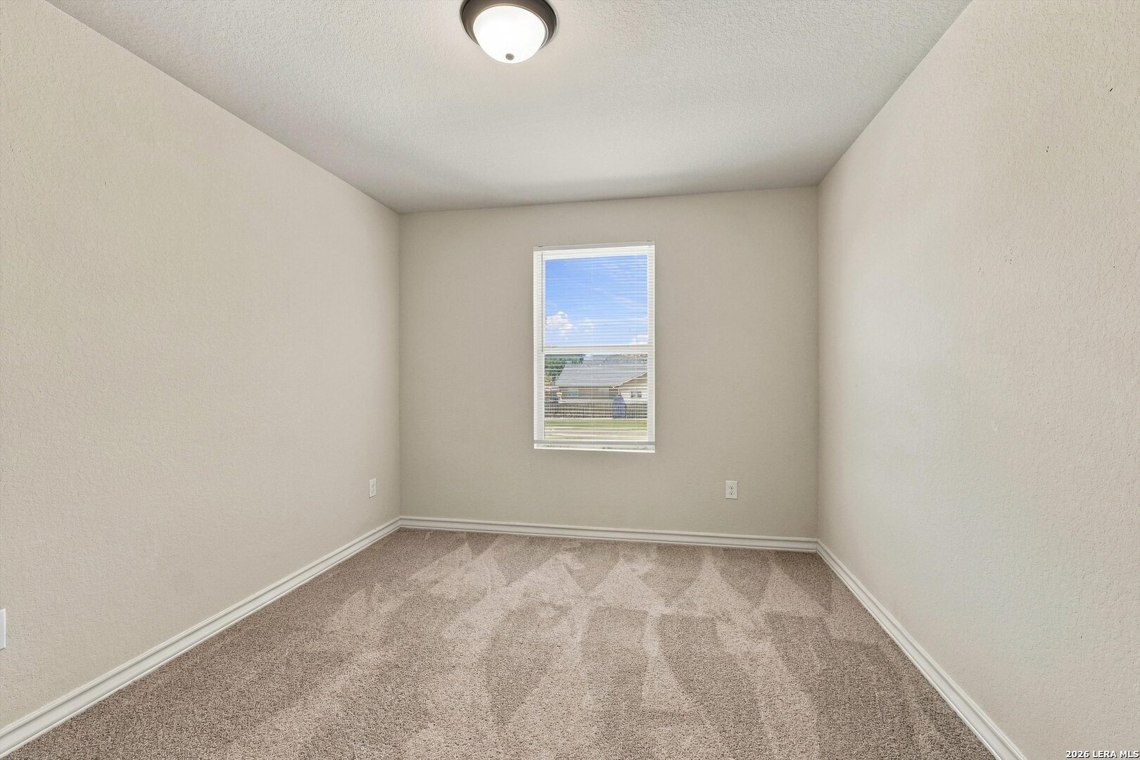 6950 LAKEVIEW DR, San Antonio, TX 78244
