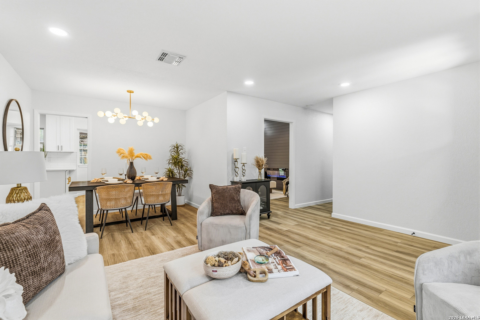 6707 FOREST GRV, San Antonio, TX 78240