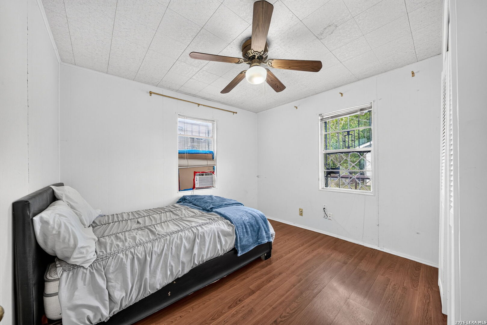 335 PARK PLZ, San Antonio, TX 78237
