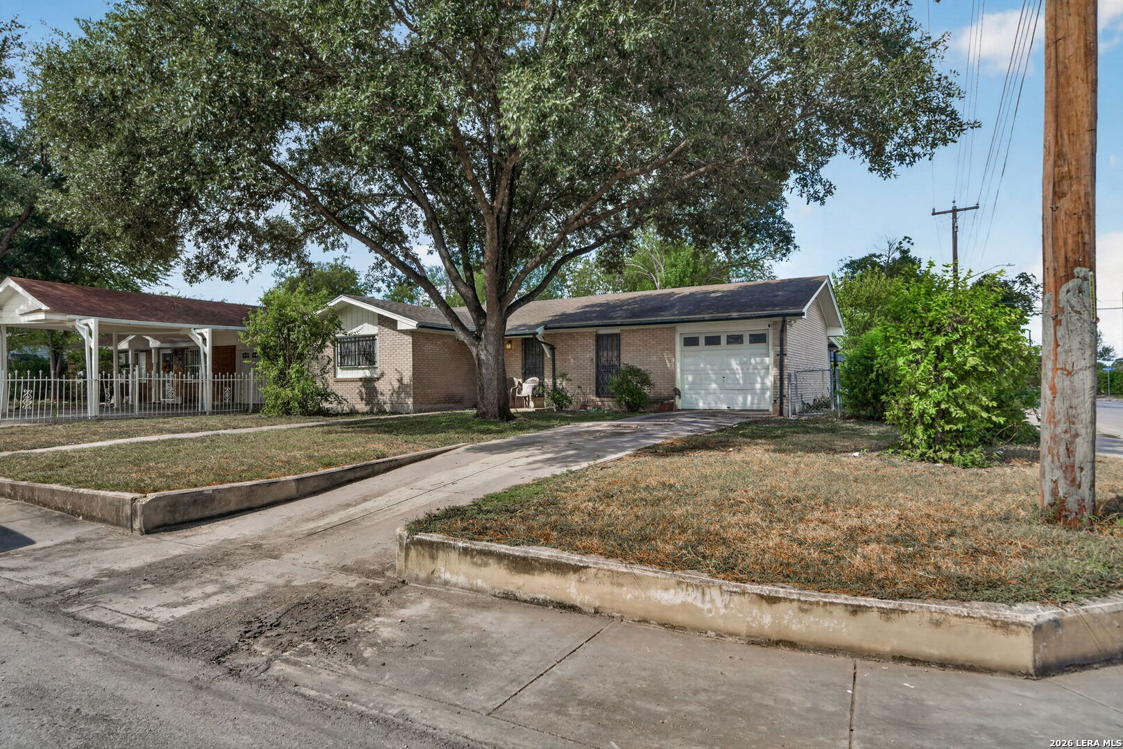 335 PARK PLZ, San Antonio, TX 78237