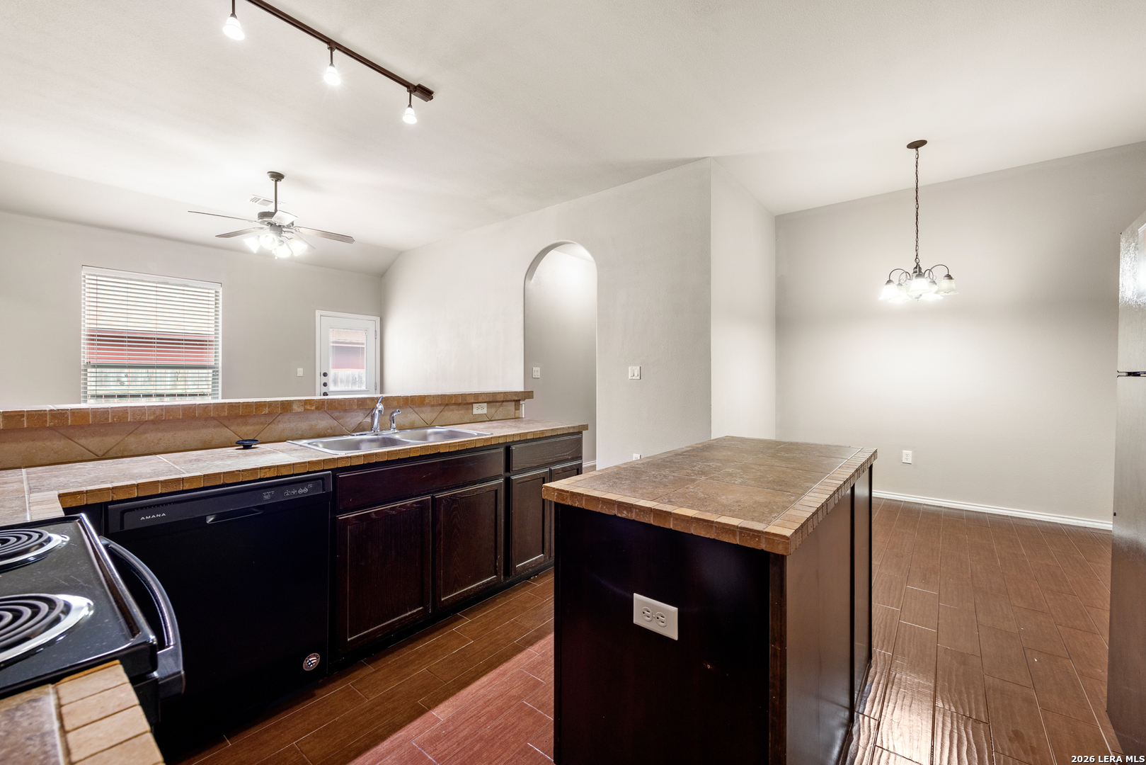 953 BROWN ROCK DR, New Braunfels, TX 78130