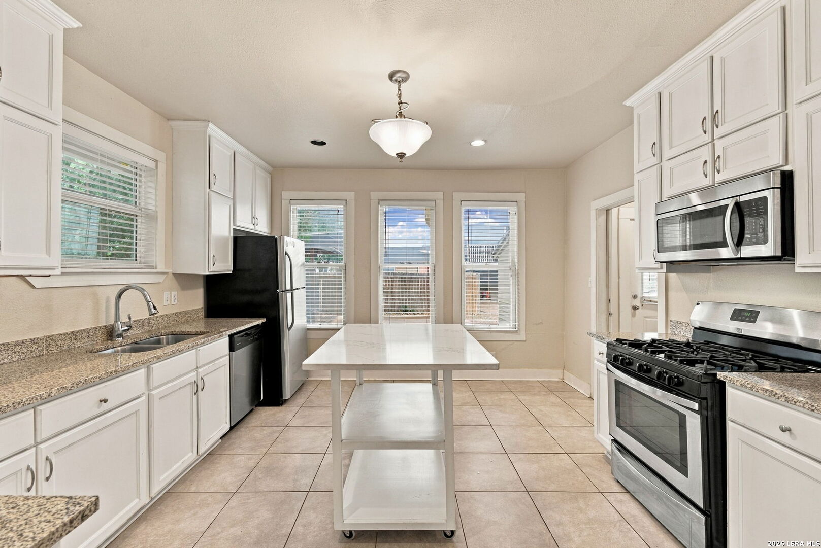 211 Eleanor, San Antonio, TX 78209