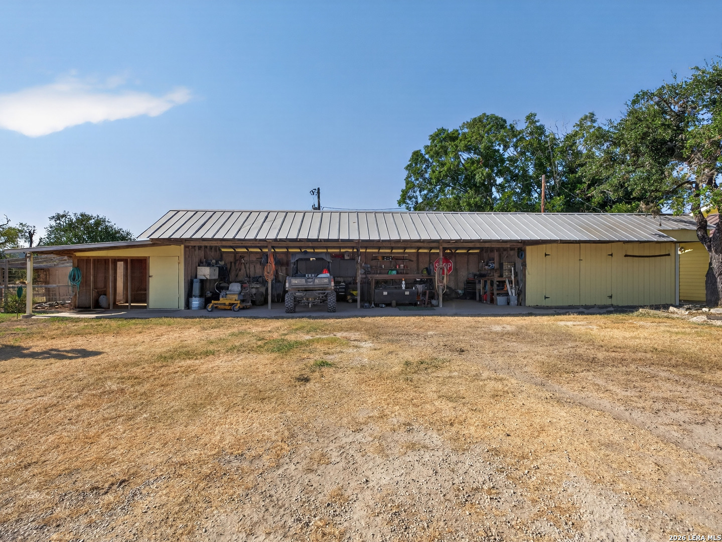 3320 Privilege Creek Rd, Pipe Creek, TX 78063