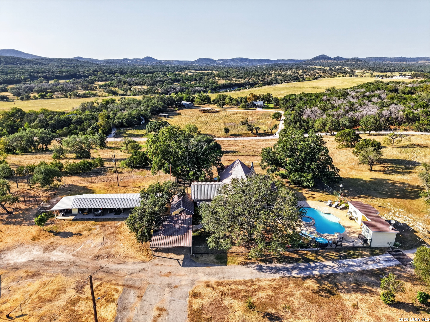 3320 Privilege Creek Rd, Pipe Creek, TX 78063