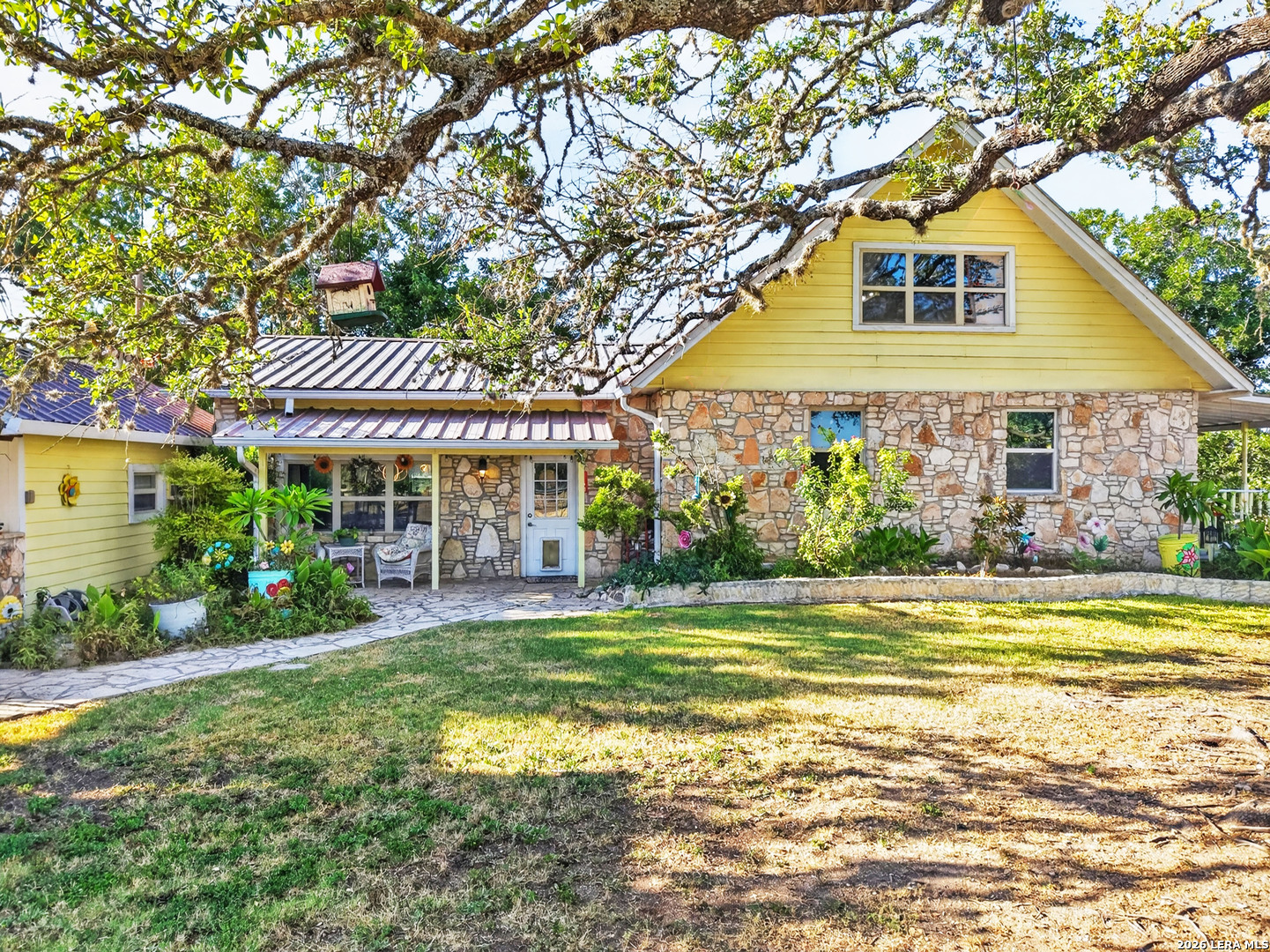 3320 Privilege Creek Rd, Pipe Creek, TX 78063