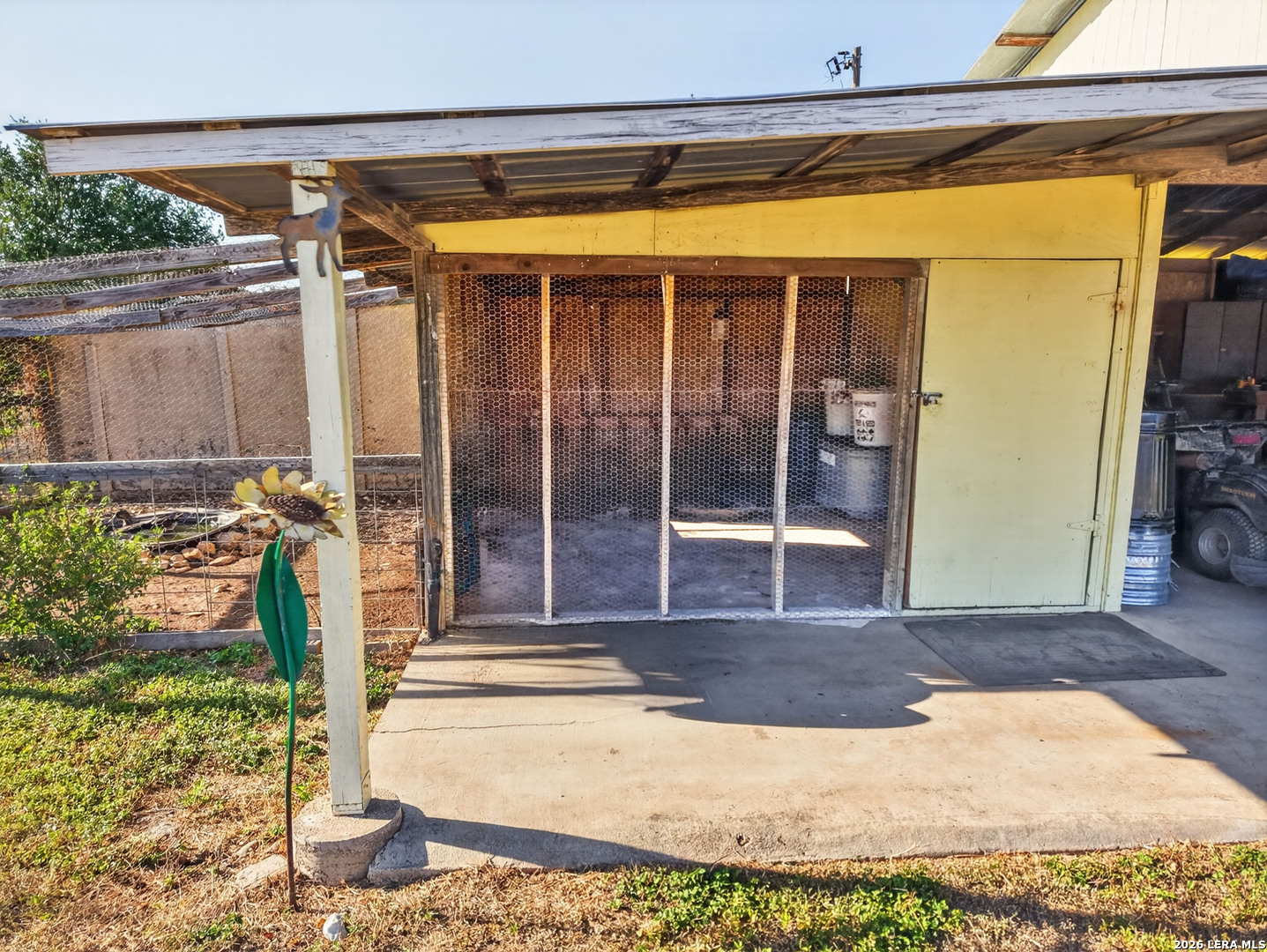 3320 Privilege Creek Rd, Pipe Creek, TX 78063