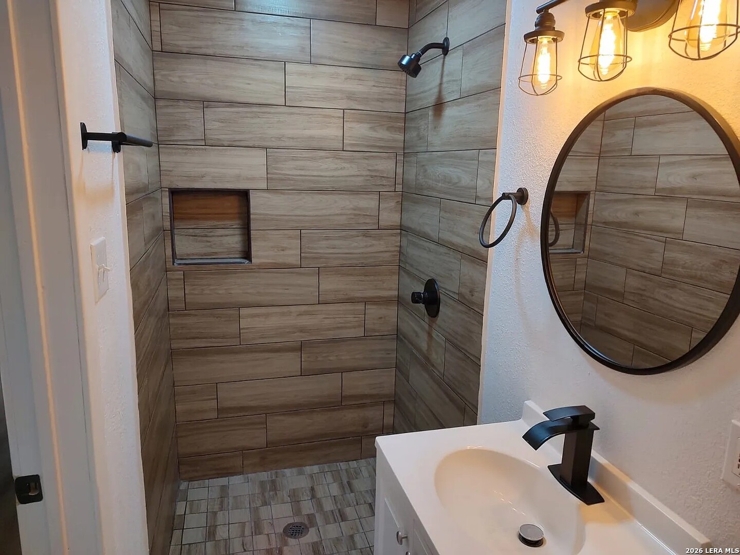 231 Gabriel, San Antonio, TX 78202