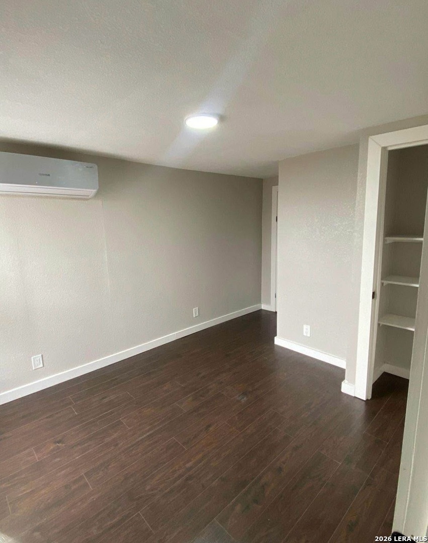 235 Gabriel, San Antonio, TX 78202