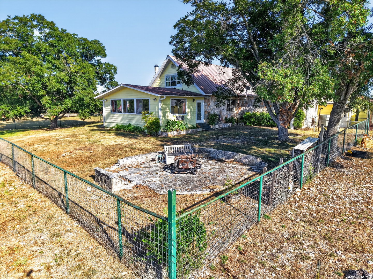 3320 Privilege Creek Rd, Pipe Creek, TX 78063