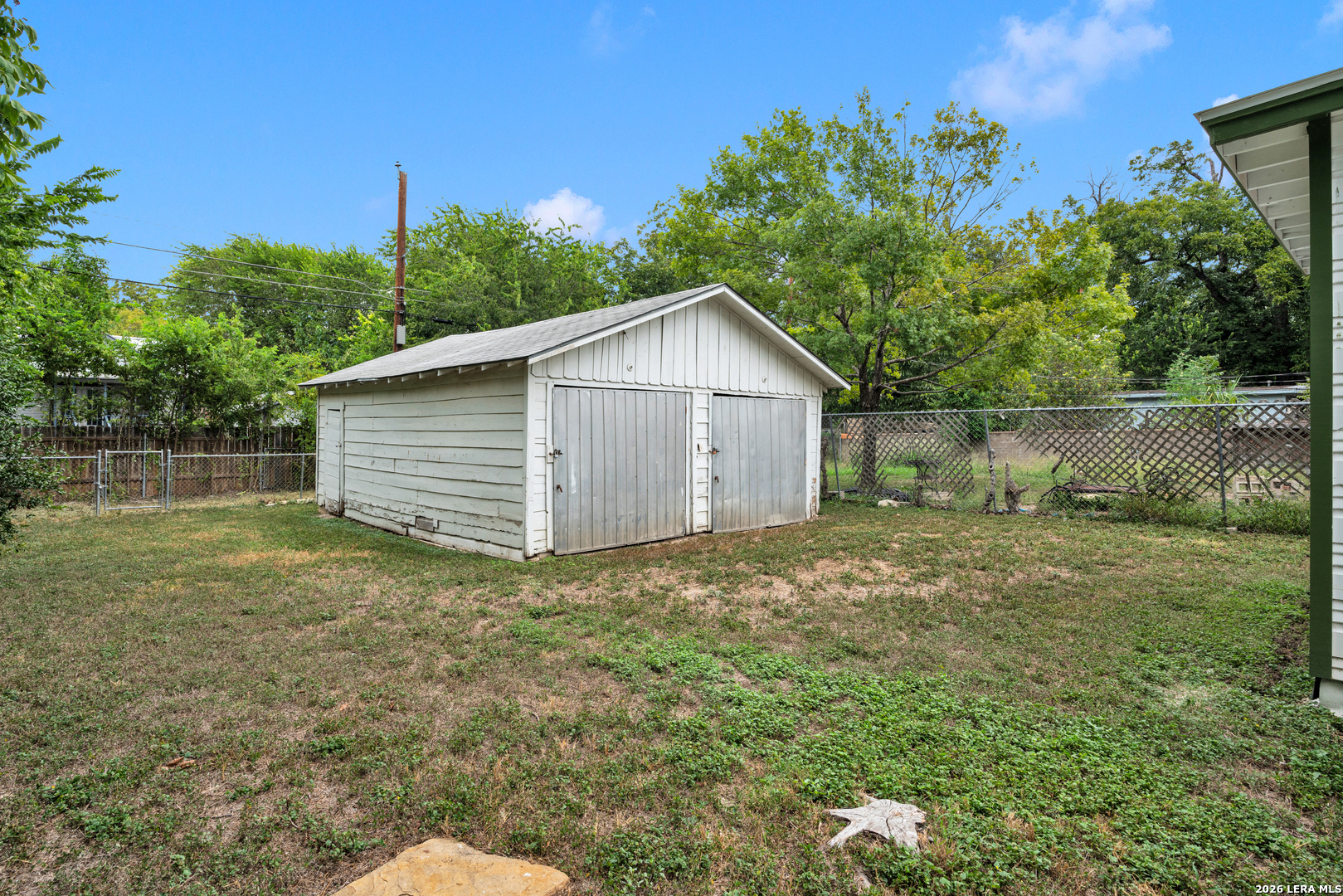 631 W Magnolia, San Antonio, TX 78212