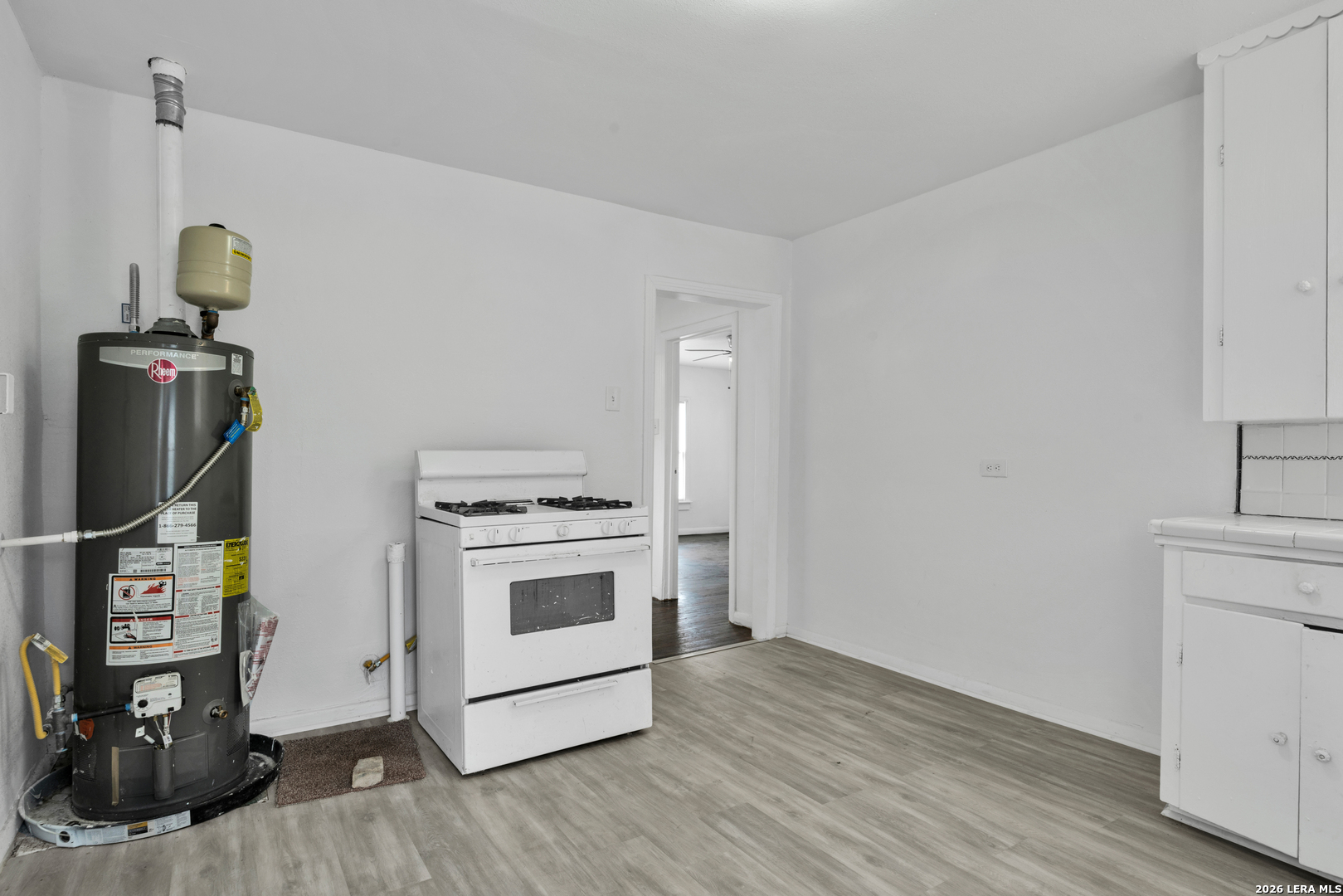 631 W Magnolia, San Antonio, TX 78212