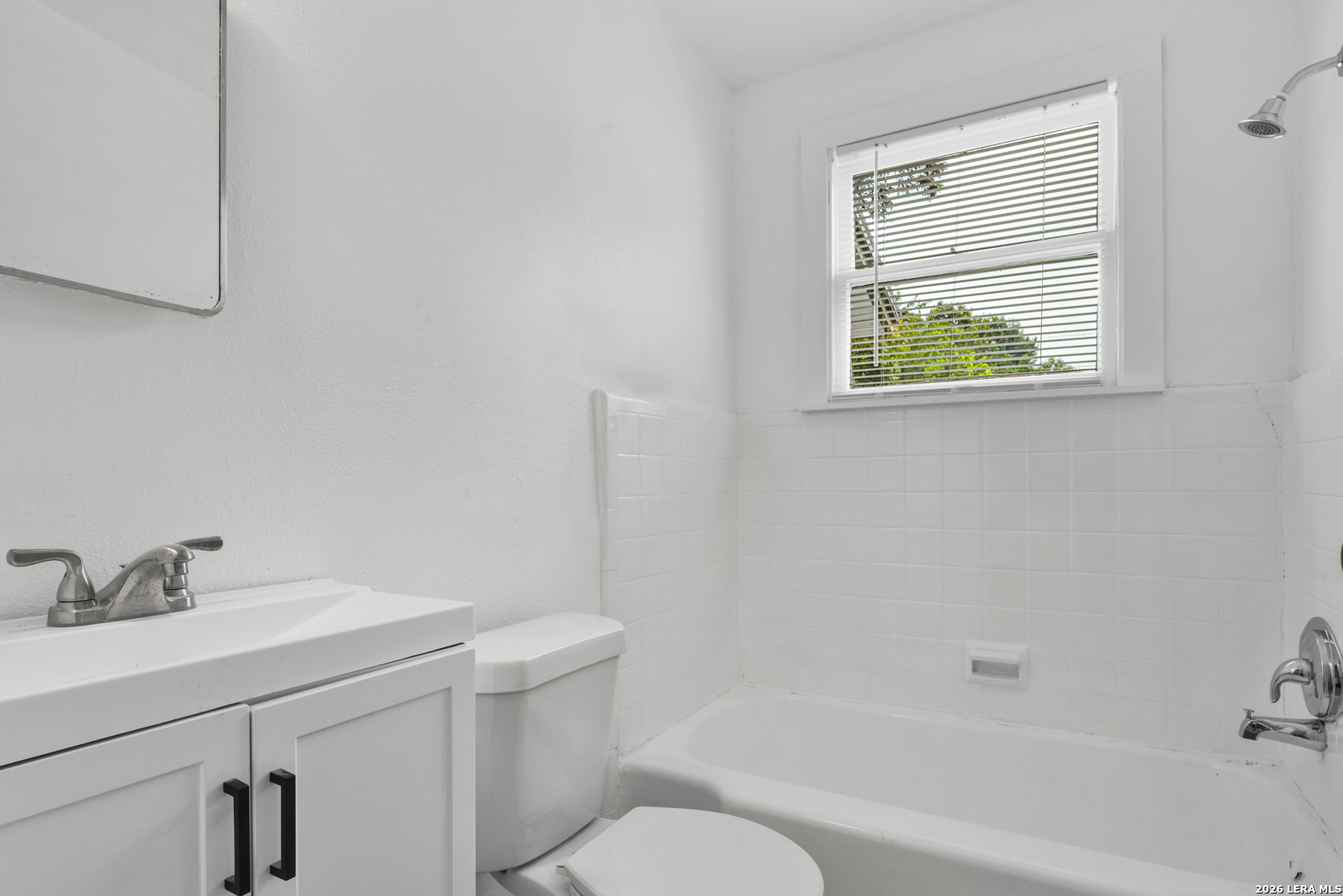 631 W Magnolia, San Antonio, TX 78212