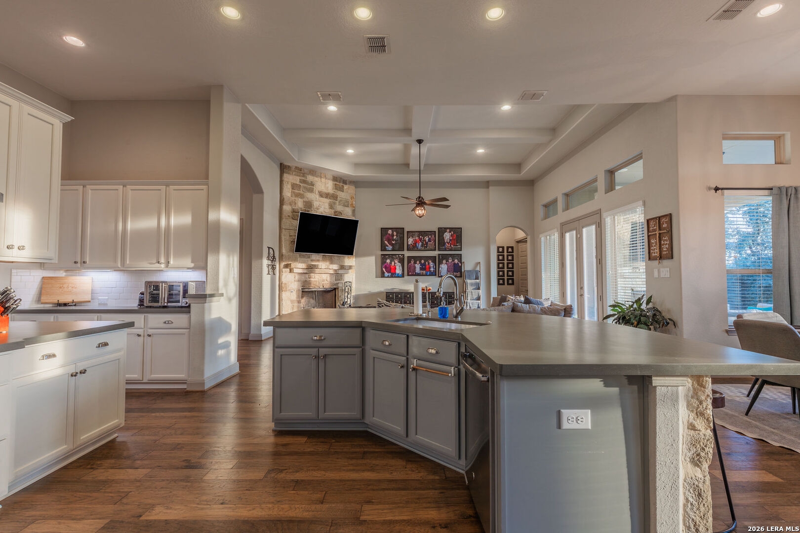 Island Kitchen