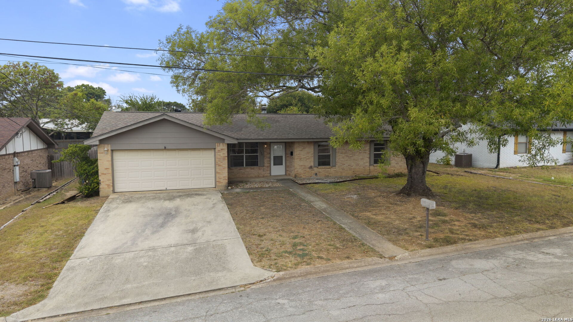 160 STEPHANIE DR, Kerrville, TX 78028
