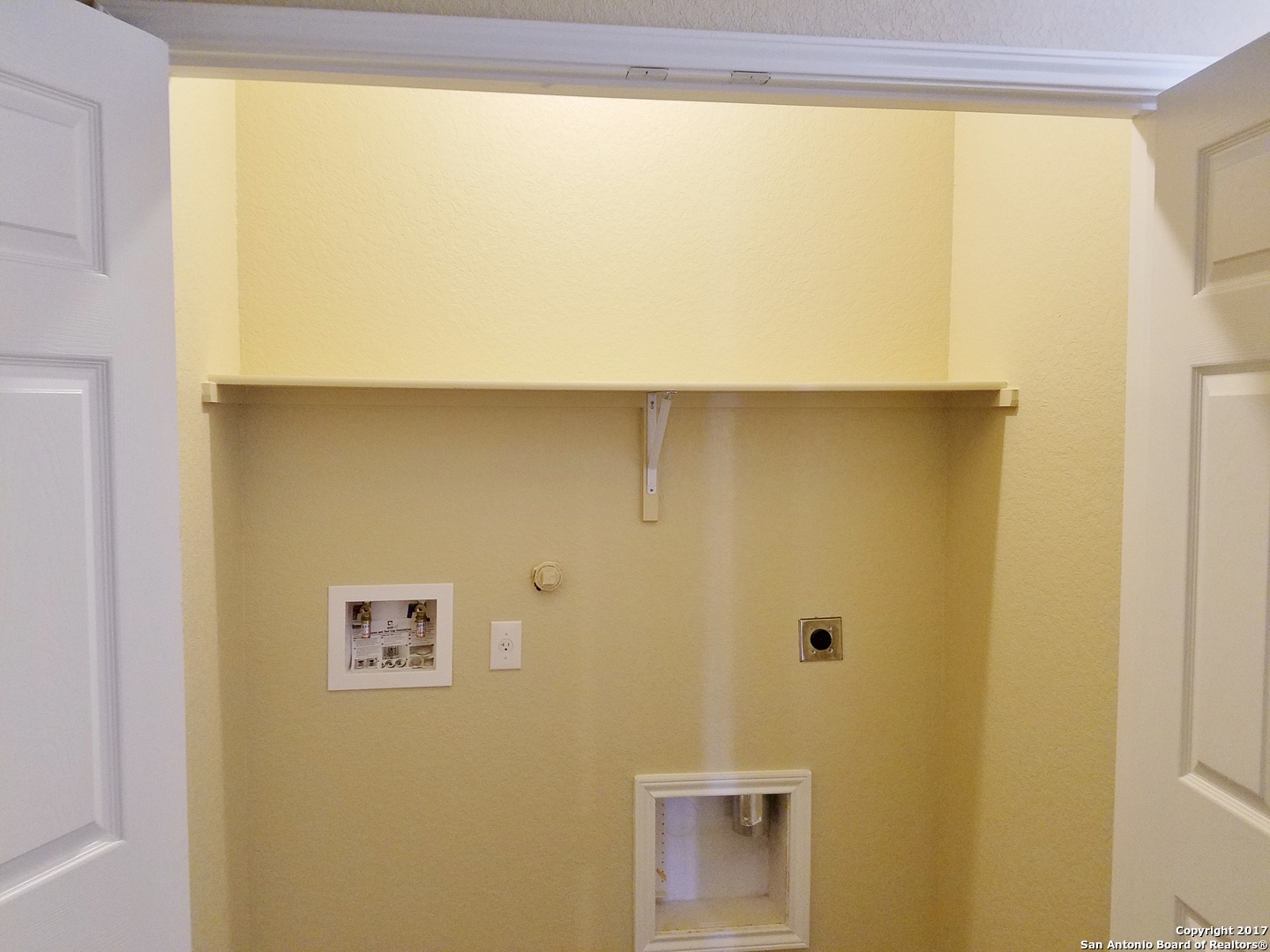 3303 Avoca Dr,San Antonio, TX 78211