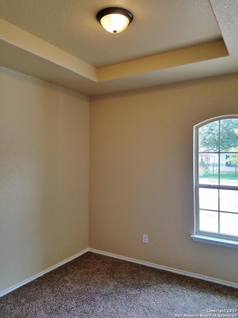 3303 Avoca Dr,San Antonio, TX 78211