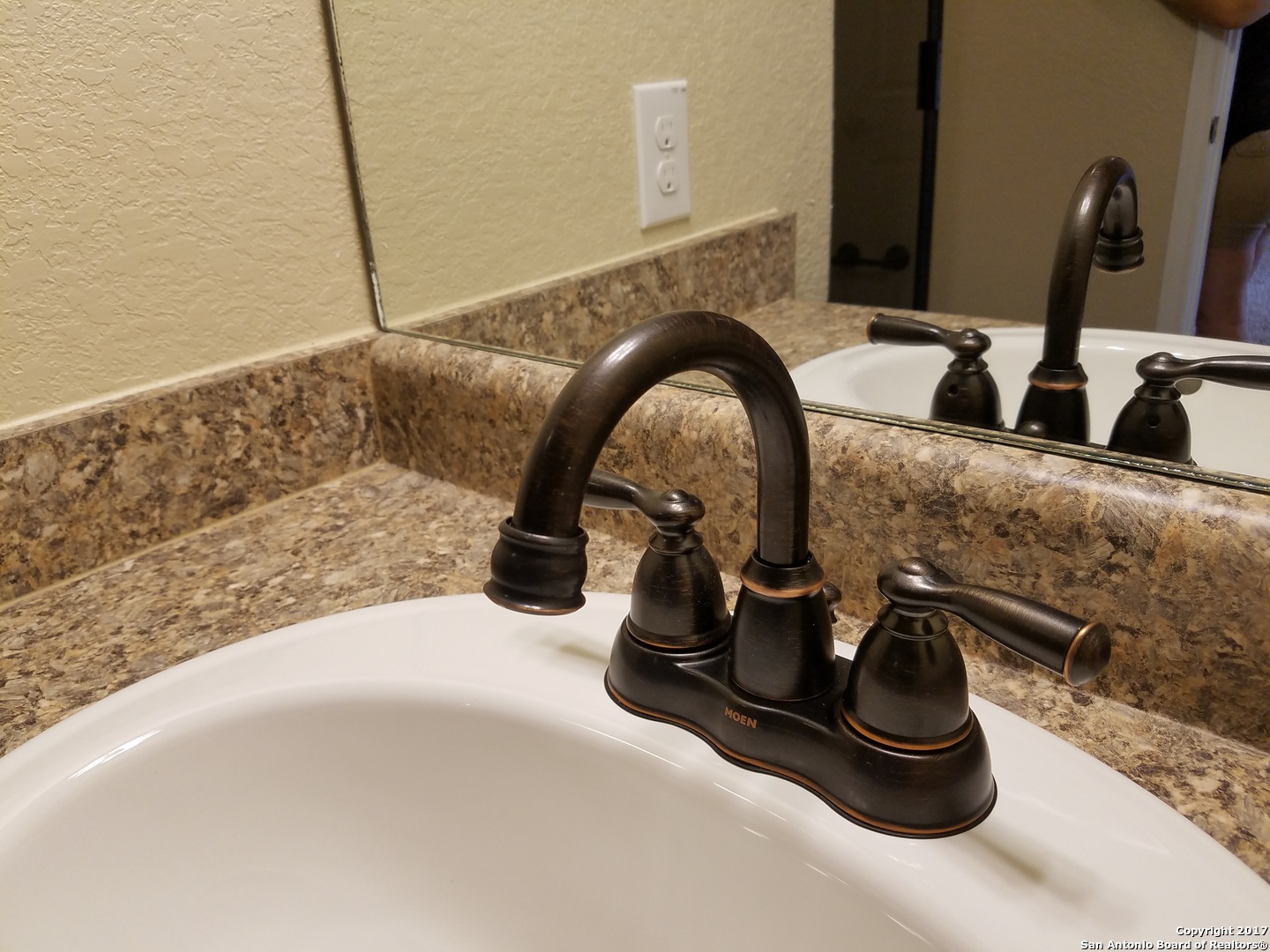 3303 Avoca Dr,San Antonio, TX 78211