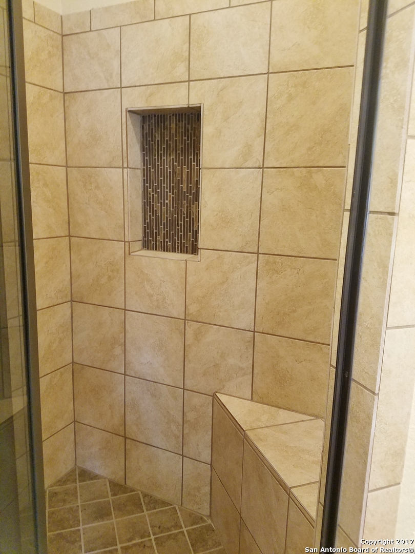 3303 Avoca Dr,San Antonio, TX 78211