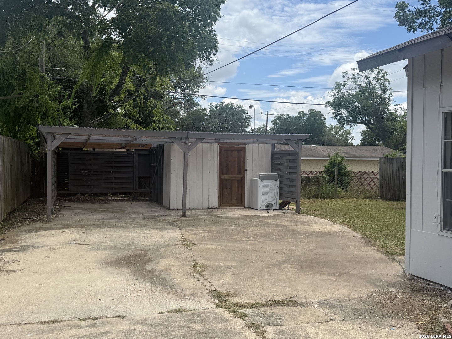 1304 Vanderbilt St, San Antonio, TX 78210