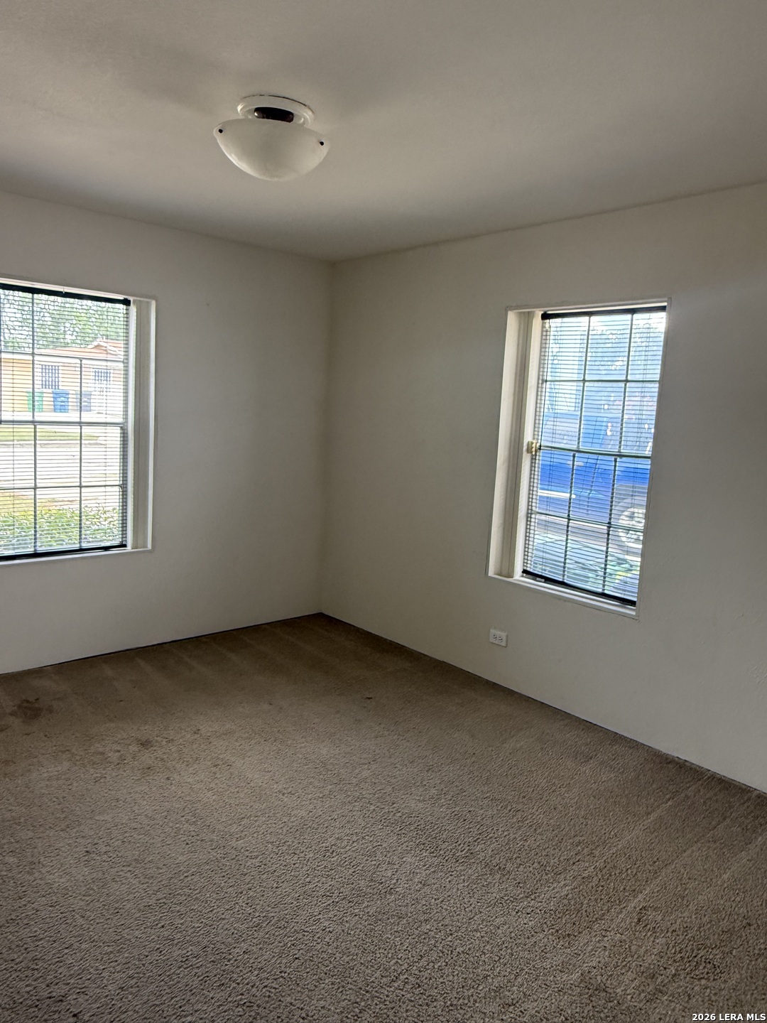 1304 Vanderbilt St, San Antonio, TX 78210