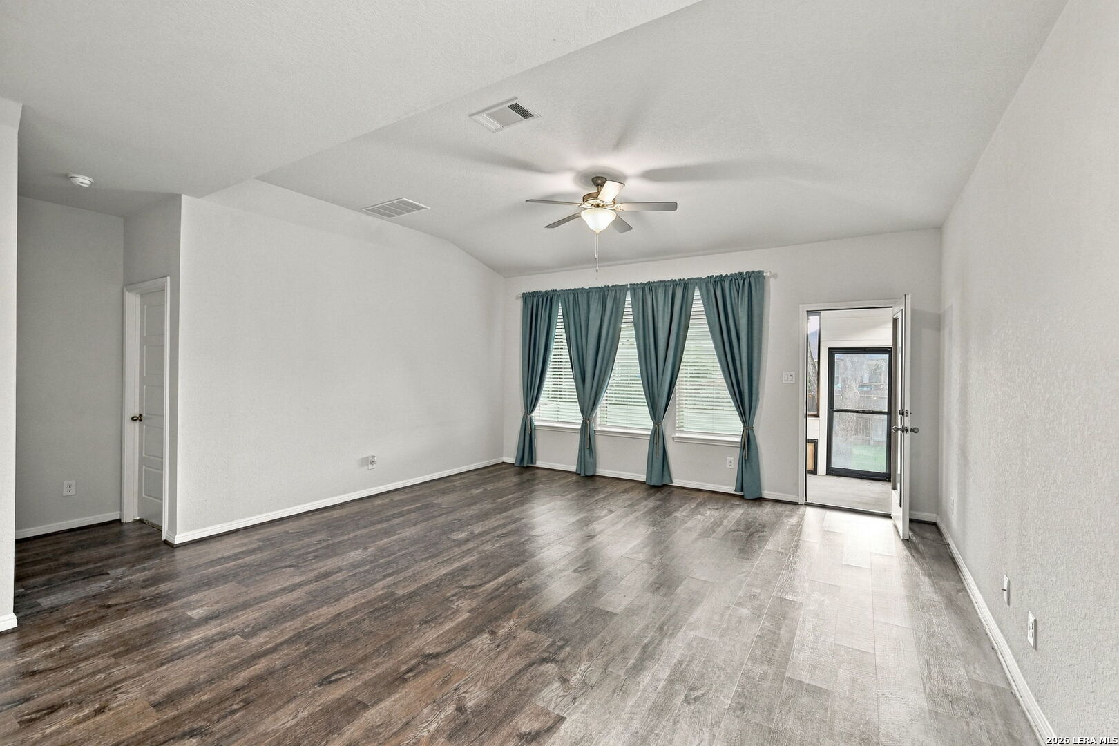 9534 Novacek Blvd, San Antonio, TX 78254