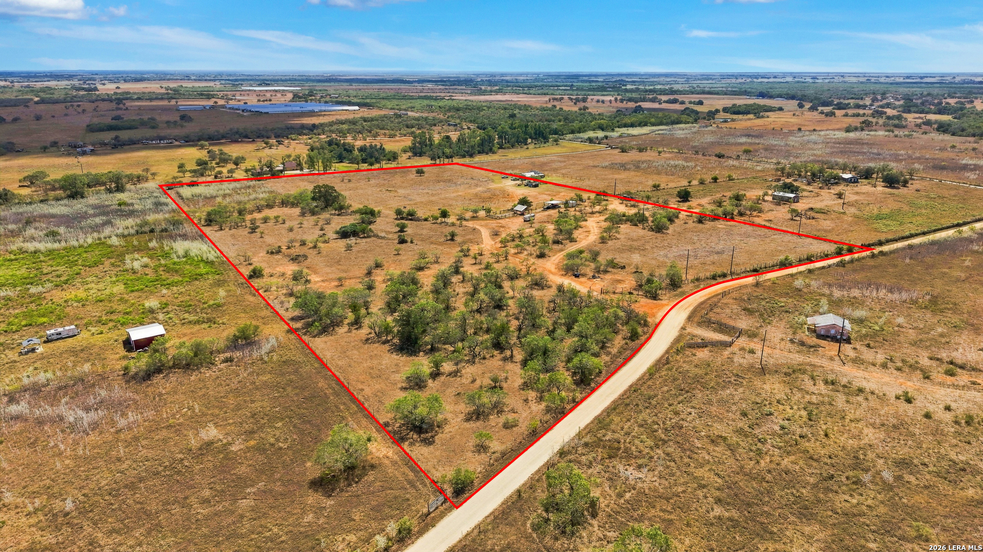 Property photo for 2280 County Road 117, Nixon, TX