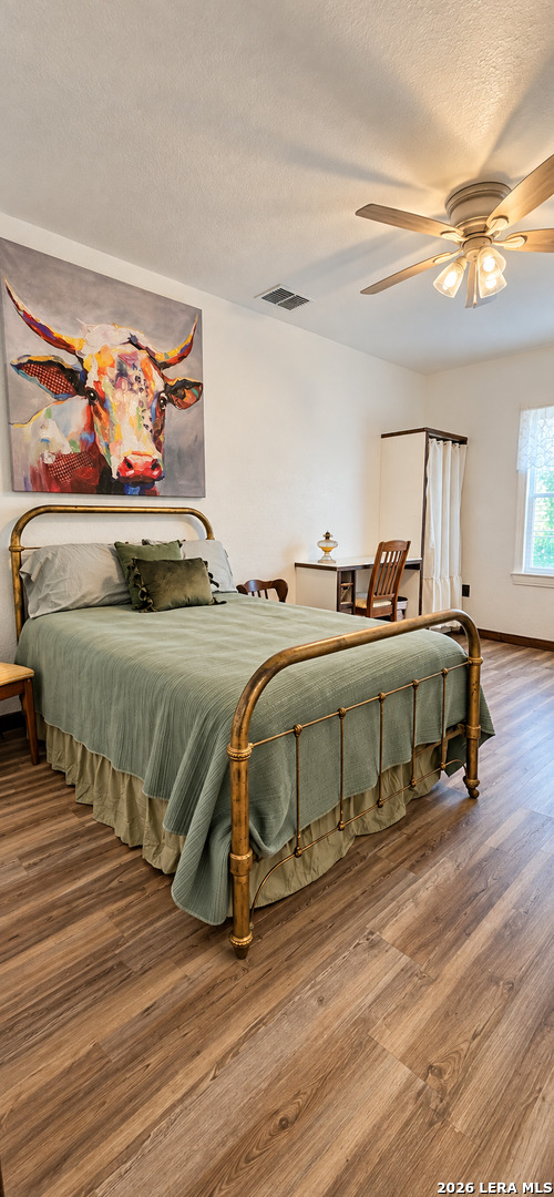 1410 W County Road 109, Leesville, TX 78122