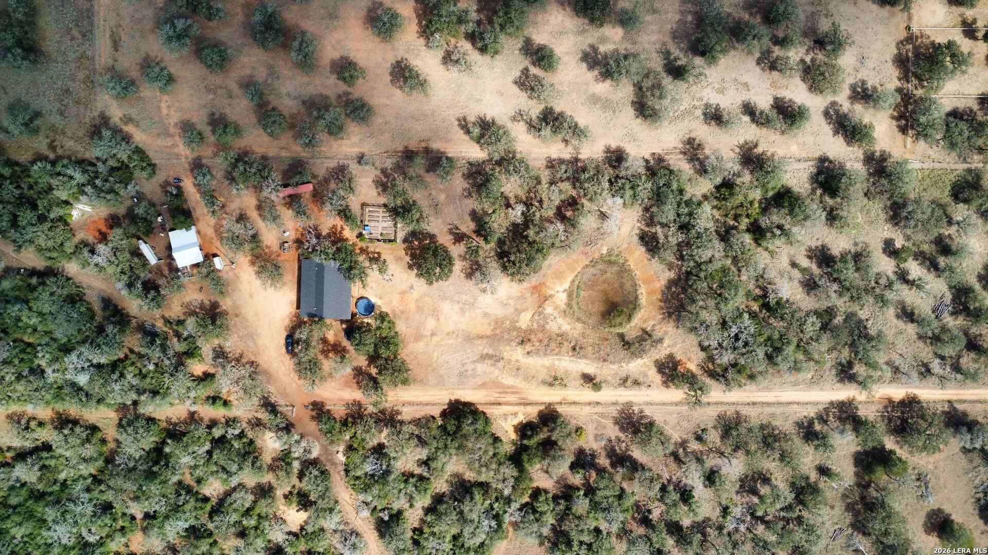 1410 W County Road 109, Leesville, TX 78122
